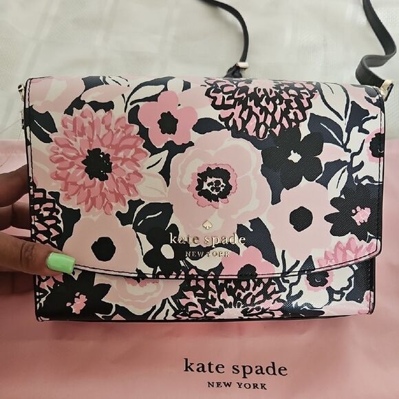 Kate Spade Pink and Black Crossbody Bag with Floral Design - Picture 13 of 16